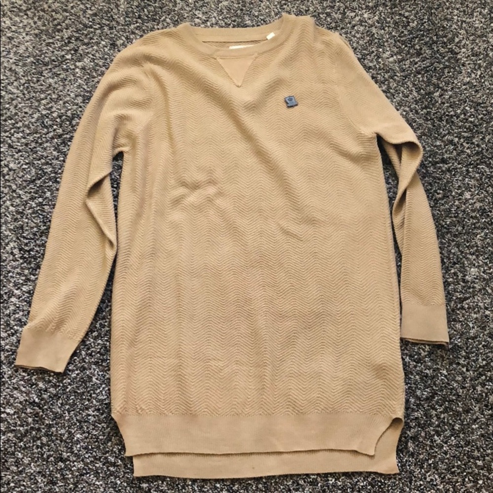 SoulStar Clothing Extra Long Tan Knitted Sweater.